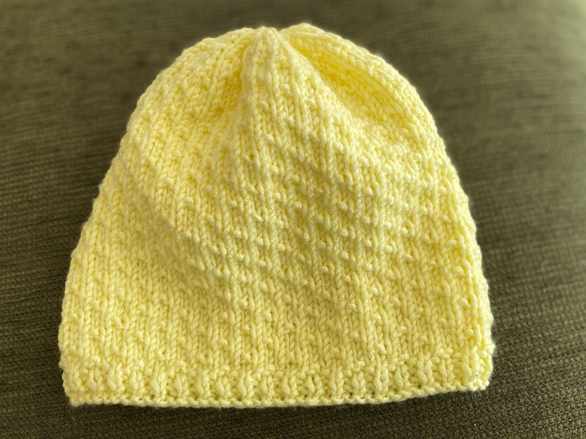 Dot Knit Stitch Pattern on Hat