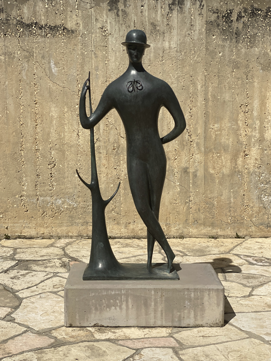Man statue outside The Israel Museum of Jerusalem