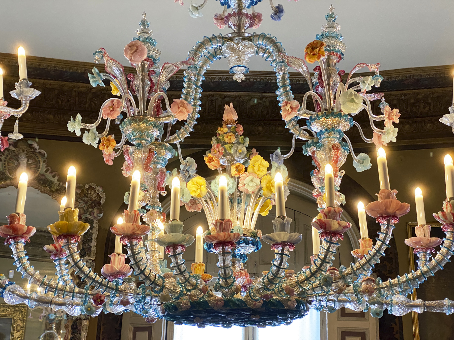 Venetian Glass chandelier in Museo Cerralbo